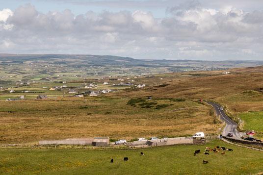 Straße 476 entlang der Cliffs of Moher