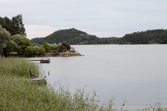 Südliches Ende der Insel Otava (links) und Insel Nimetön (rechts)