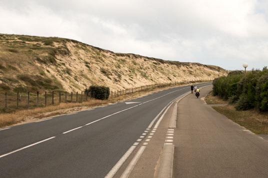 Eurovelo 1 entlang der Stranddünen von Capbreton