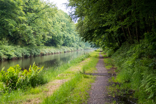 Canal de Nantes à Brest bei Glomel