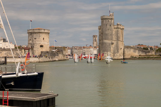 Einfahrt in den Hafen von La Rochelle