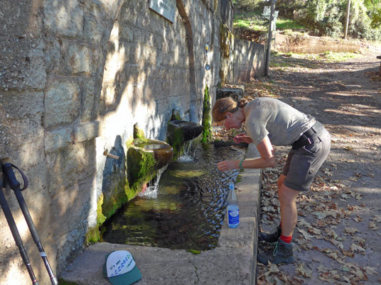 Wasser gibt es nur am Dorfbrunnen