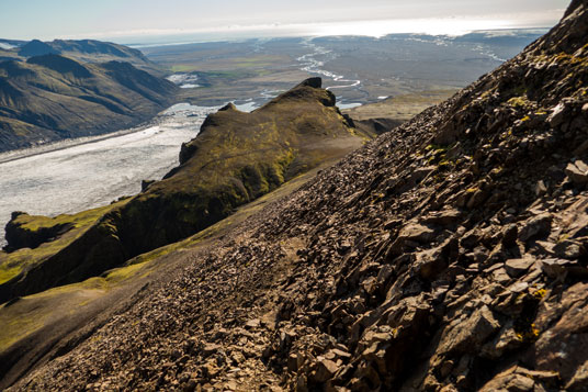 Pfad auf den Kristinartindar, links unten der Skaftafellsjökull
