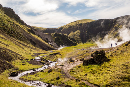 Im oberen Teil des Reykjadalur