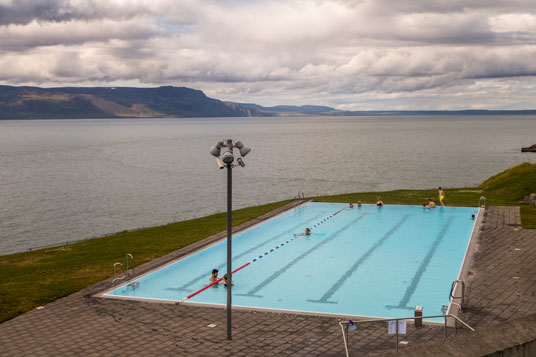 Bild: Schwimmbad in Hofsós