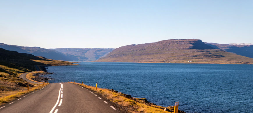 Straße 61 am Skötufjörður