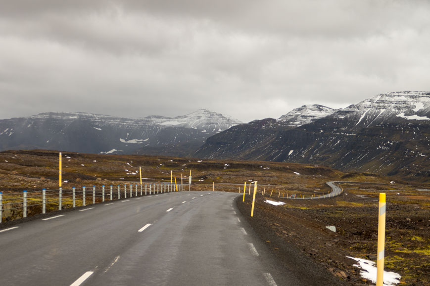 Straße 93 in der Fjarðarheiði