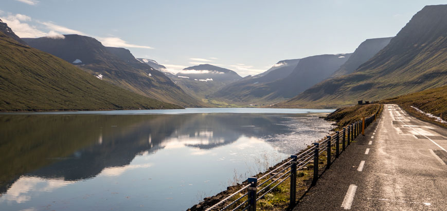 Straße 65 am Súgandafjörður