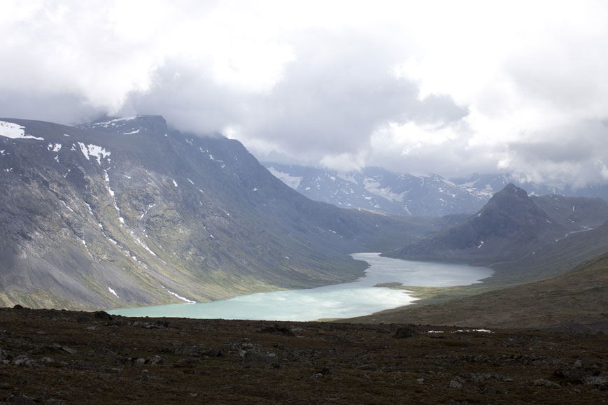 Russvatnet mit dem Gloptinden in Jotunheimen