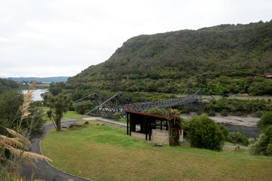 Brunner Mine am Grey River