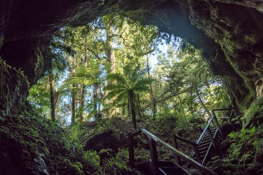 Crazy Paving Caves