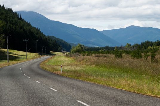 Kerr Hill Road zw. Motueka River und Motupiko River