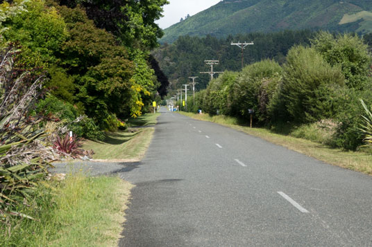 Great Taste Trail auf der Motueka River West Bank Road