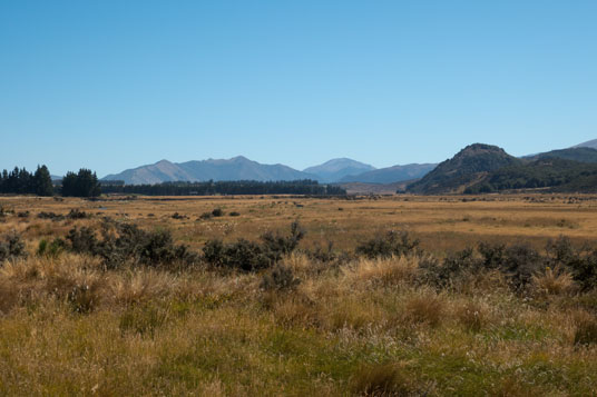 Blick nach Norden in das Tal mit dem Oreti River