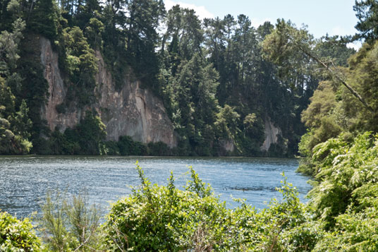 Waikato River südlich von Arapuni