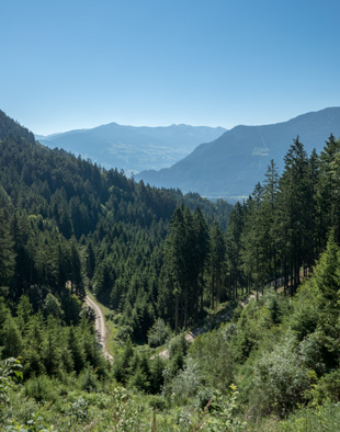 Steile Abfahrt ins Inntal nach Wiesing, 126 km ab München