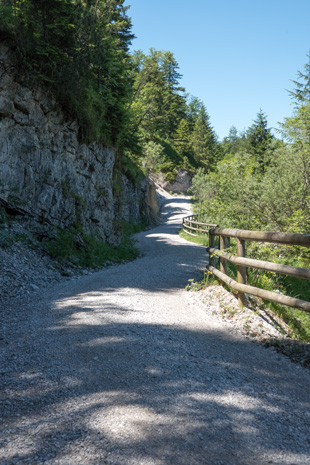 Radweg München-Venedig beim Sylvensteinstausee, 94 km ab München