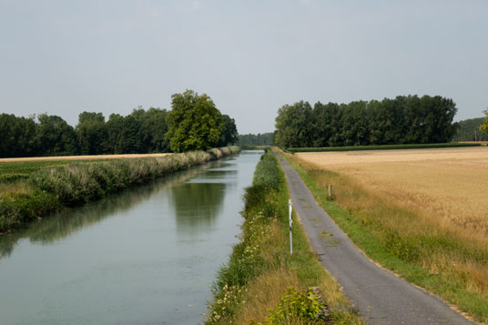 Paneuropa-Radweg am Canal de la Marne au Rhin bei Sermaize-les-Bains