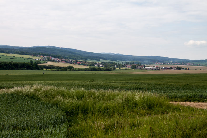 Zwischen Hořovice und Lochovice