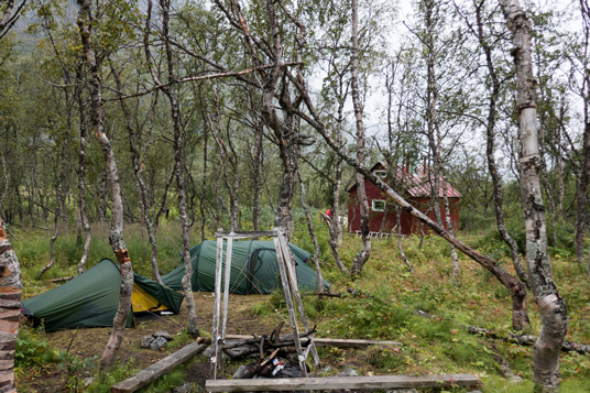 Zelten an der Skarki-Hütte