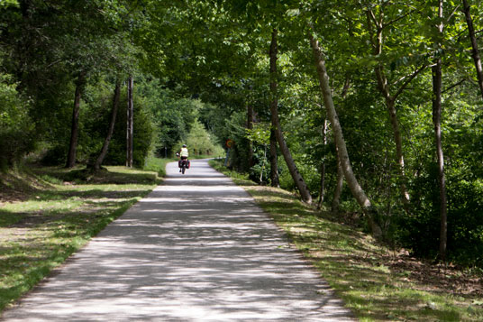 Eurovelo 1 als Bahnradweg südlich von Sunbilla