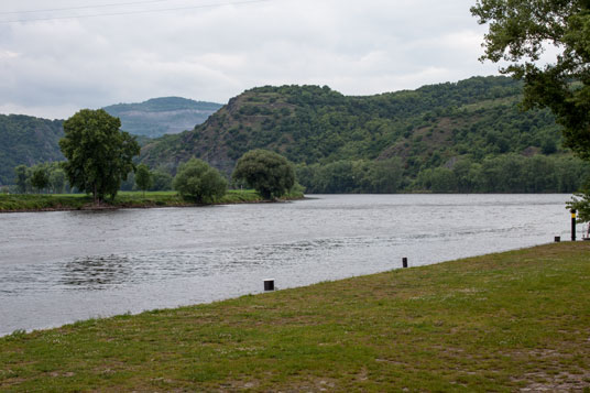 Elbe nordwestlich von Litoměřice