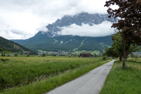 Via Claudia Augusta nördlich von Lermoos, 217 km ab Donauwörth