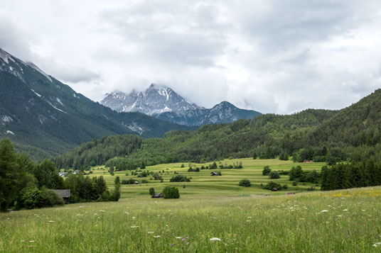 Südlich von Nassereith, 237 km ab Donauwörth