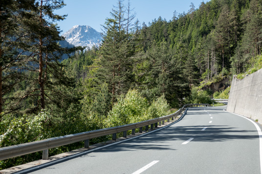 Nördlich von Martina, 311 km ab Donauwörth