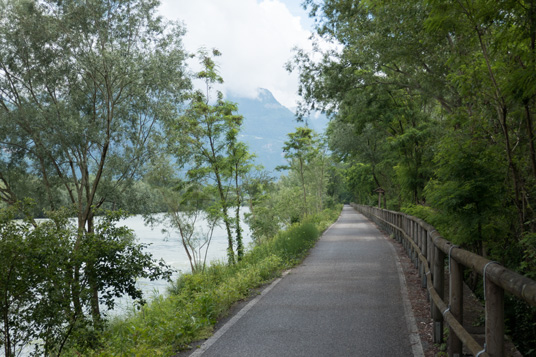 Via Claudia Augusta entlang des Etsch südl. von Bozen, 456 km ab Start