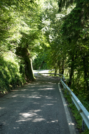 Aufstieg zum Pass Croce d'Aune westlich von Salzen, 621 km ab Start